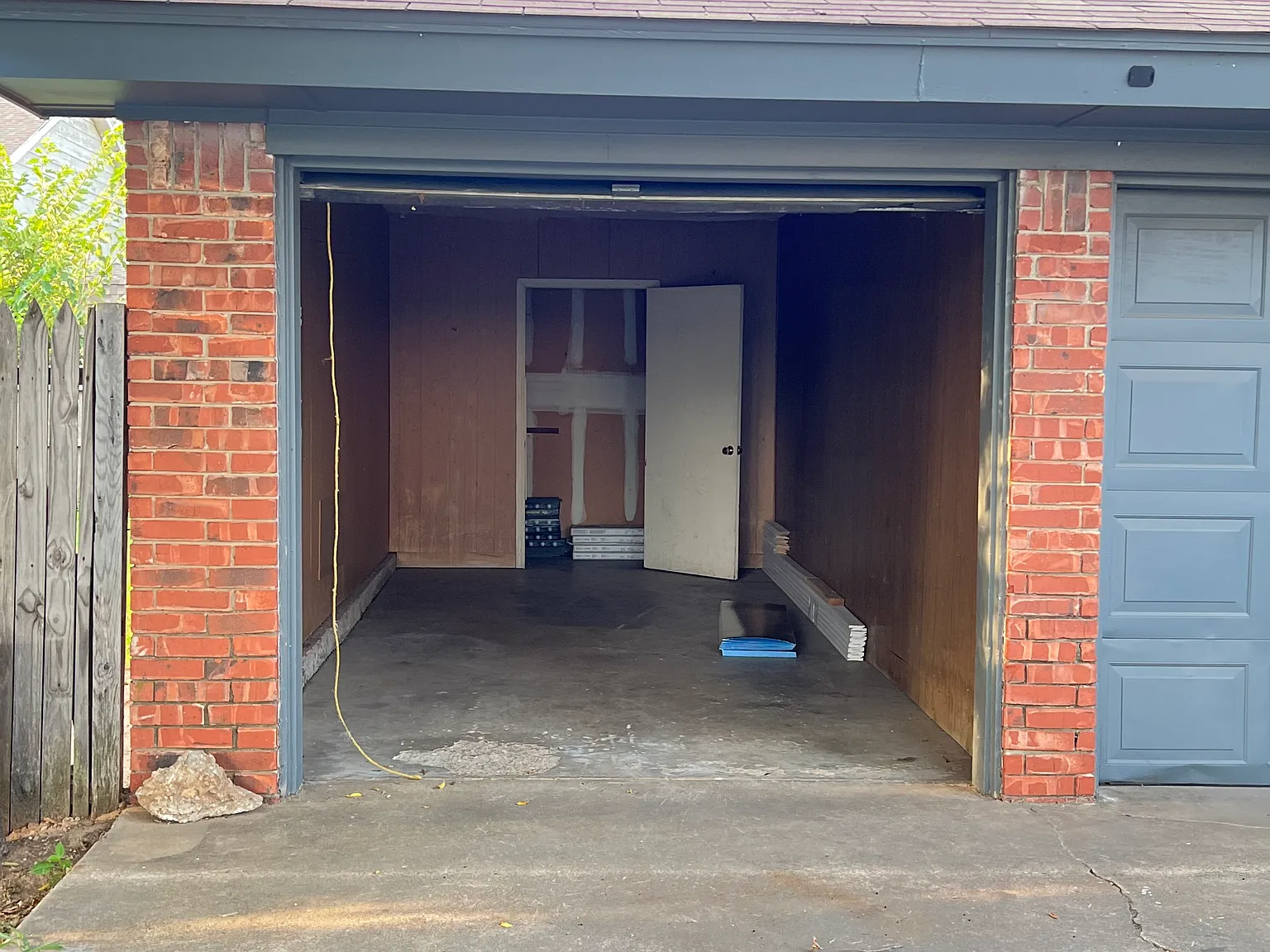 2706 N Ann Arbor Ave — Photo 3