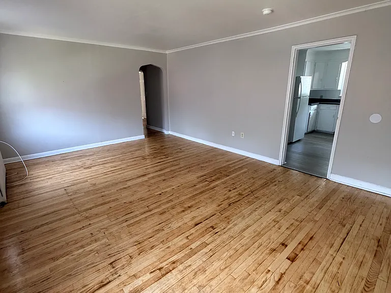 315 Winthrop Ave #5B — Photo 2