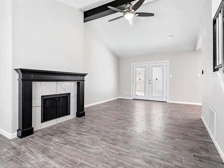 2813 Tallowood Ct — Photo 6