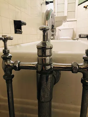 Rented by Pier 12 Real Estate | media 20