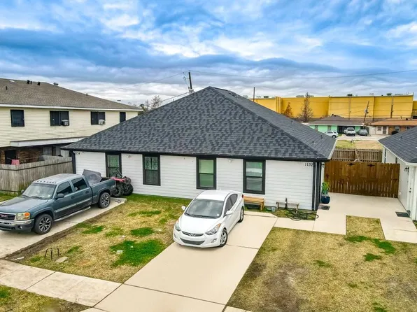 1132 Tallow Tree Ln, Harvey, LA 70058