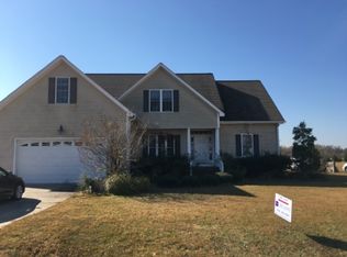 425 Brevard Rd, Winterville, NC 28590