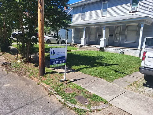 313 4th St Photo 1