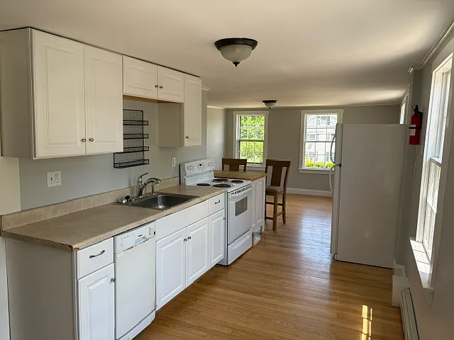 268 S Main St #3 — Photo 19