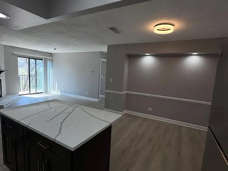 Royal Grove Apartments — Photo 68