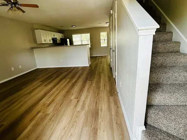 1818 River Crossing Cir, Austin, TX