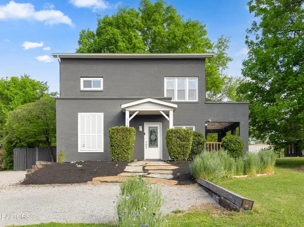 1146 E Lincoln Rd, Maryville, TN 37804