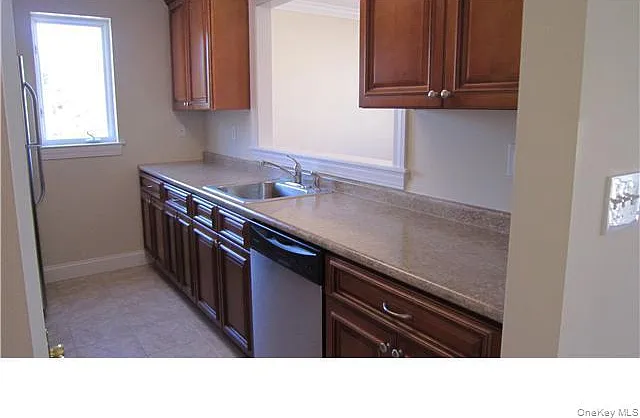 418 Tondo Cir — Photo 3