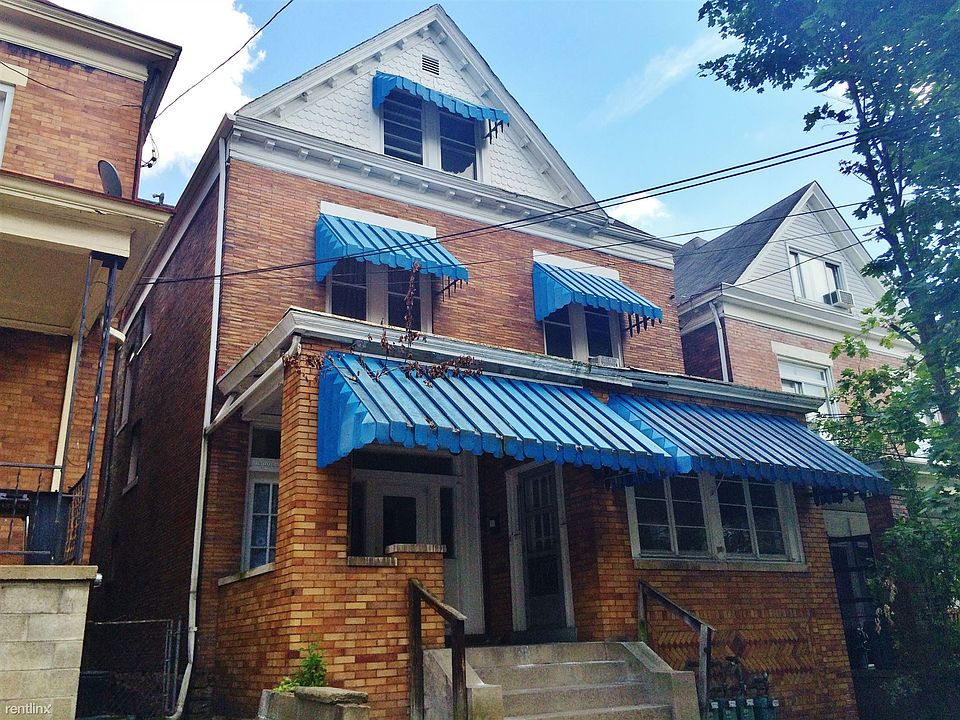 820 Collins Angle
