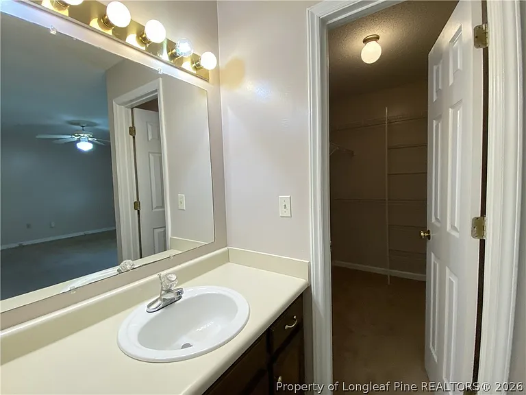 21 Pineridge Dr — Photo 12