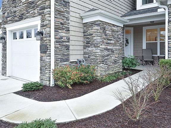 2nd image of 32715 Signature Pkwy