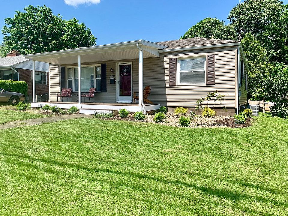 1st image of 2703 Fairview Ave