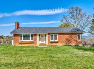 2568 Blacksburg Rd, Troutville, VA 24175
