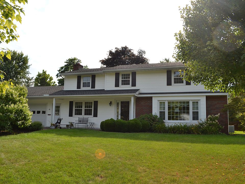 1st image of 88 Brentwood Dr