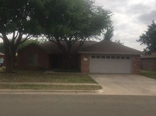 3213 90th St, Lubbock, TX 79423