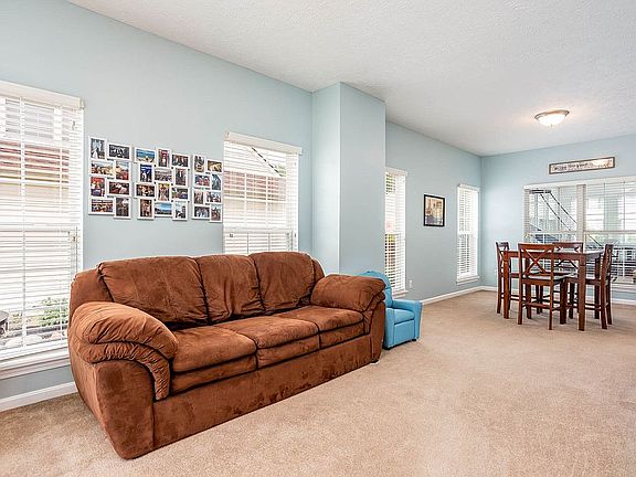 5th image of 1679 Pine Dr