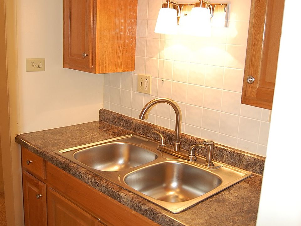 1st image of 223 Marengo Ave