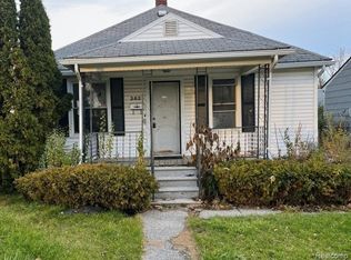 2621 Wadsworth Ave, Saginaw, MI 48601