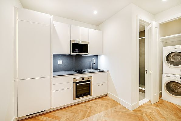 1st image of 417 14th St #4171F