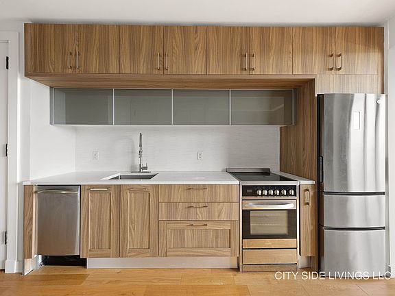 4th image of 1825 Ocean Ave #7J