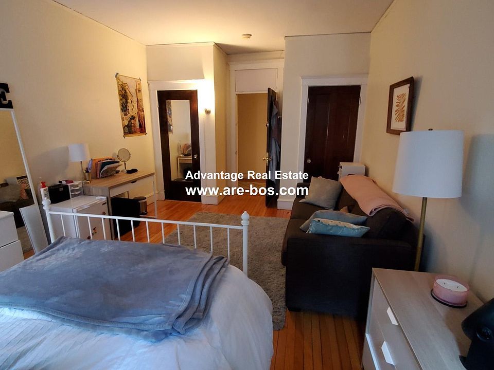 1st image of 322 Saint Paul St APT 3G