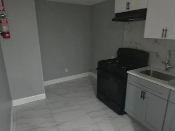 106 Lawrence St APT 1, Paterson, NJ 07501