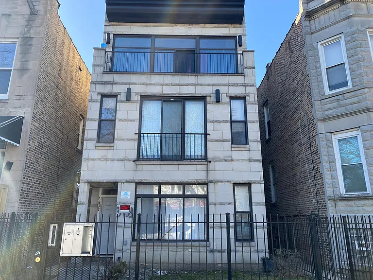 3933 W Lexington St #1 — Photo 15