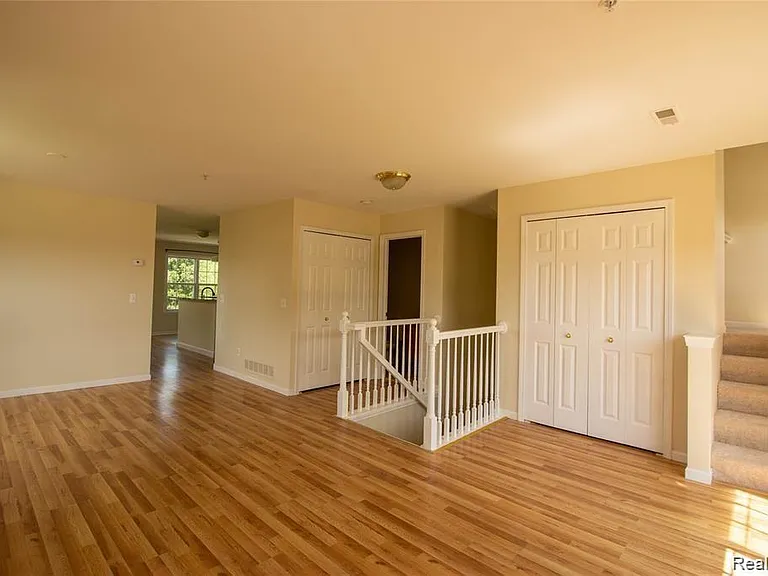2859 Barclay Way — Photo 7