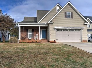 205 Streams Way, Anderson, SC 29625