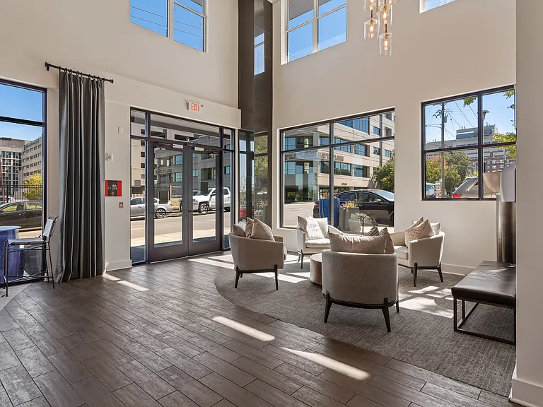 Artemis Midtown — Photo 36