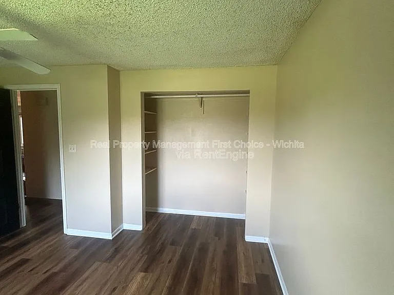 3147 N Brookfield Ct — Photo 24