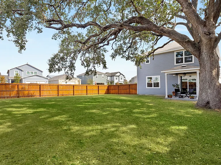 175 Honey Oak Ln — Photo 14