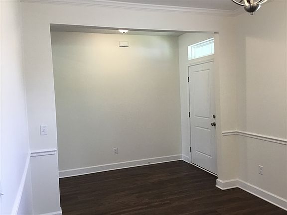 4th image of 3071 Creek Village Ln