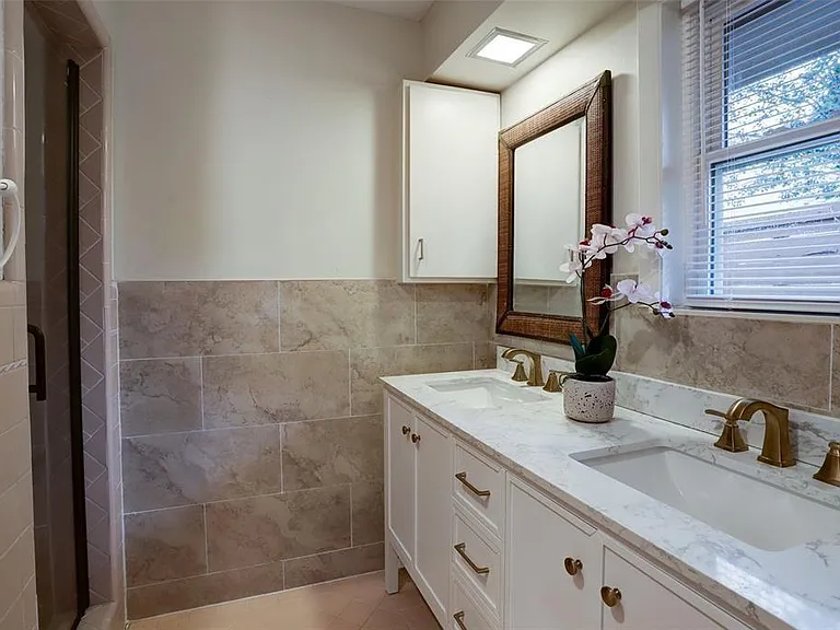 4327 Wigton Dr — Photo 11