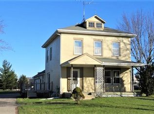 924 W Main St, Palmyra, WI 53156