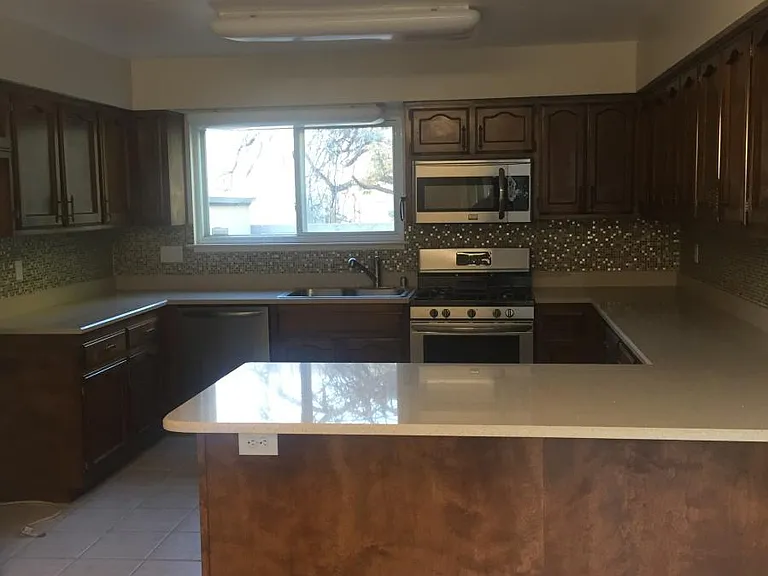 3113 La Mancha Dr NW — Photo 11