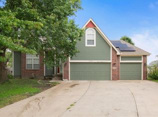 1205 SE 12th Cir, Lees Summit, MO 64081