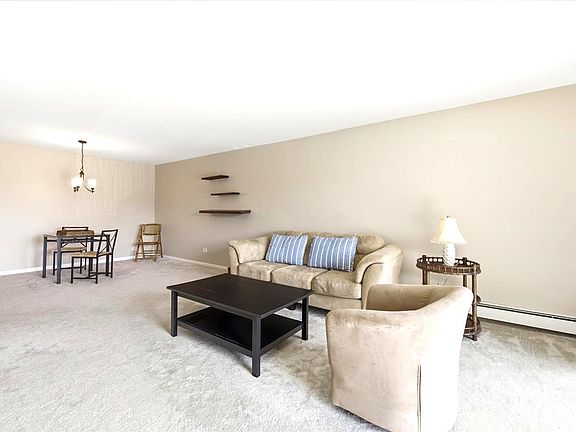 5th image of 1311 S Finley Rd APT 203