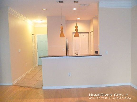 3rd image of 4207 S Dale Mabry Hwy Unit 8105
