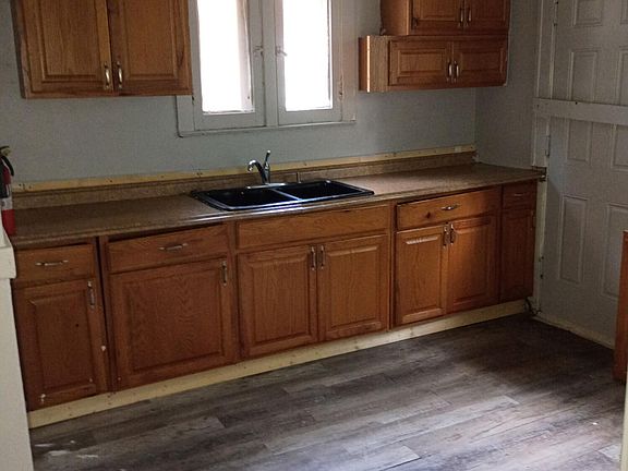 5th image of 3317 Waverly St