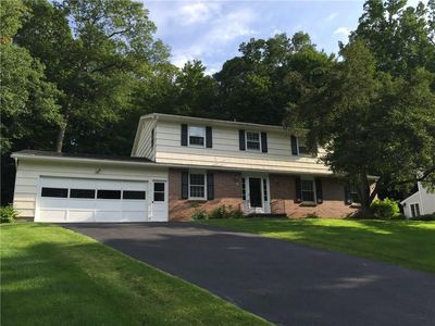 18 Burncoat Way, Pittsford, NY, 14534