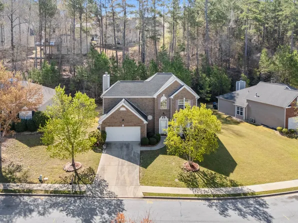 3940 Medlock Park Dr, Snellville, GA 30039