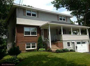 45 Pearl St, Lewiston, ME 04240