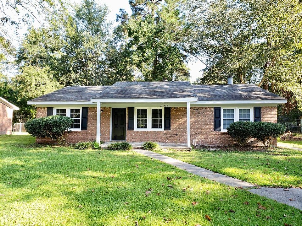 1st image of 123 Susan Dr #A & B