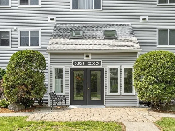 255 North Rd Unit 254, Chelmsford, MA 01824