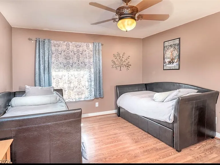 4674 Monterey Cir #1 — Photo 7