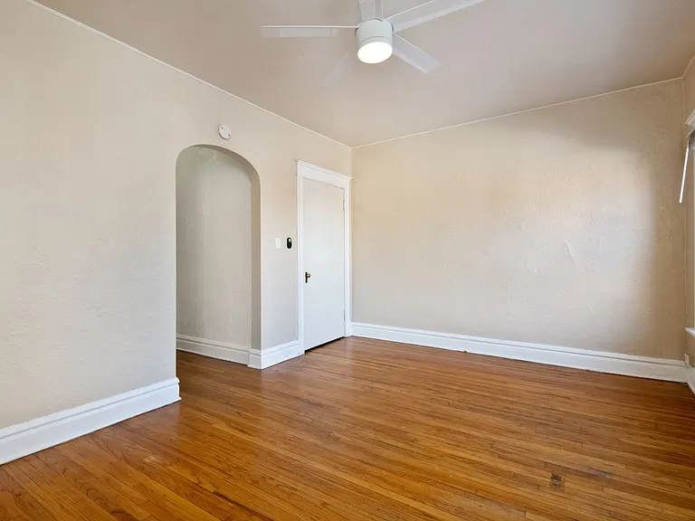 Cheesman Park Apartment — Photo 9