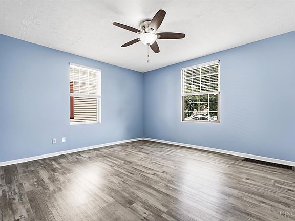 4th image of 113 Gordon Ave