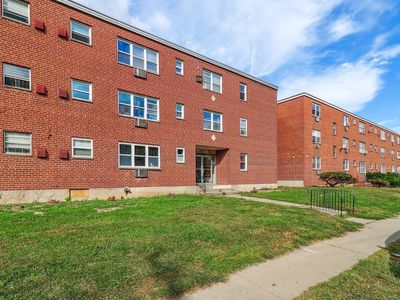 24 Merrill Street APT C1, Hartford, CT, 06106