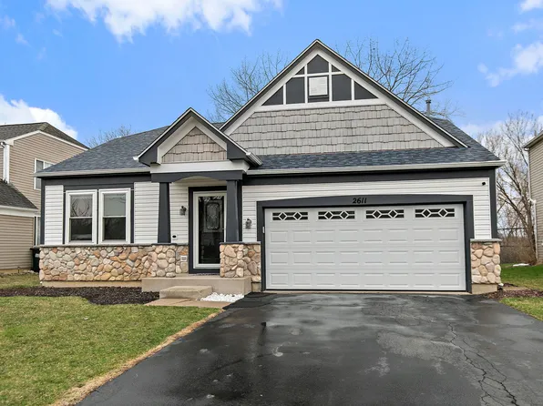 2611 Stanton Cir, Lake In The Hills, IL 60156